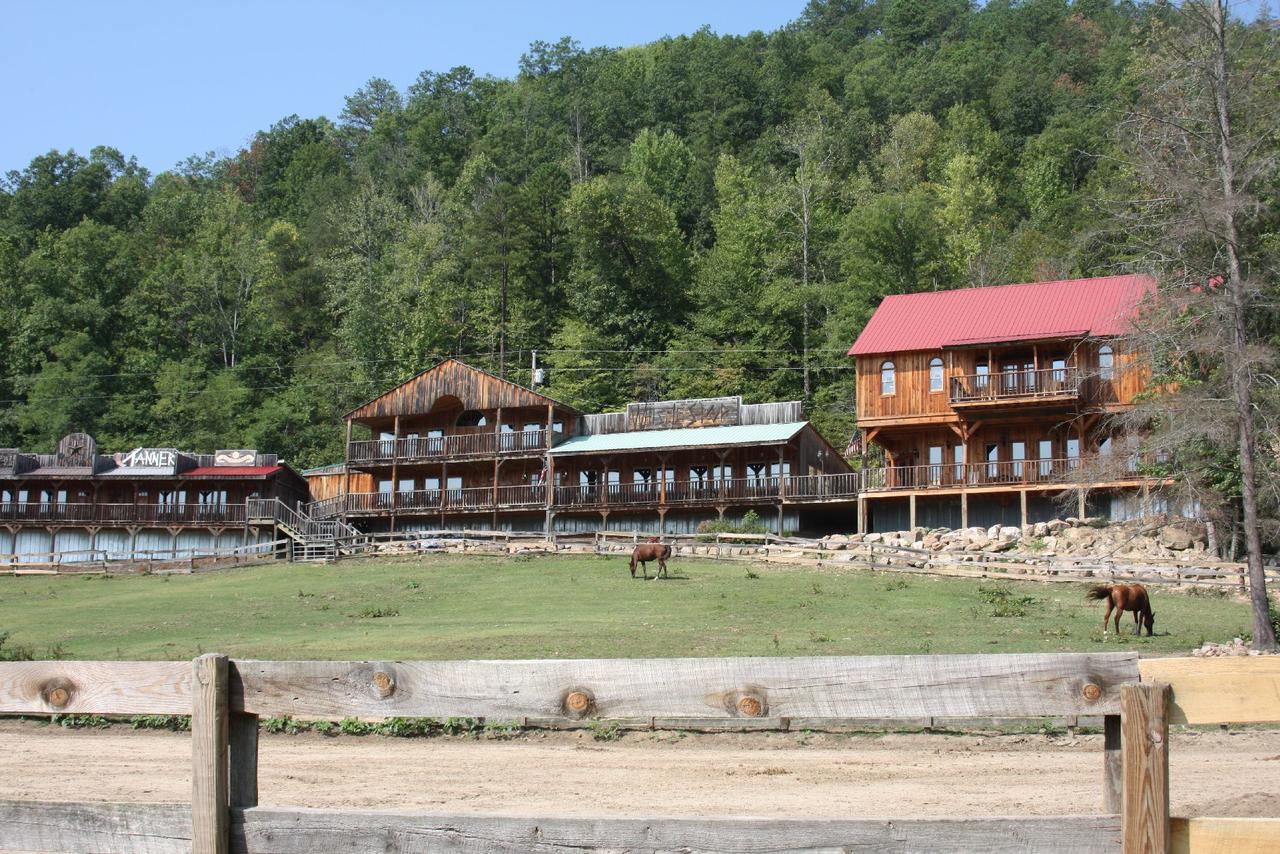French Broad Outpost Ranch Hotell Del Rio Exteriör bild